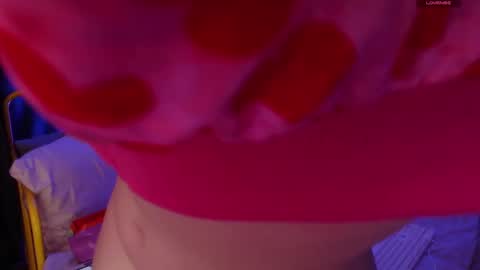 Snapshot of katie_deville chatting on March 1, 2025, 11:58 pm Katie Deville online show from March 1, 2025, 11:58 pm