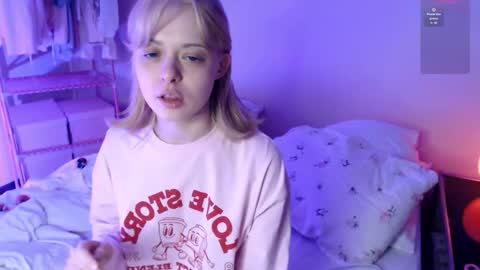 Katie Deville online show from February 15, 2026, 1:24 am