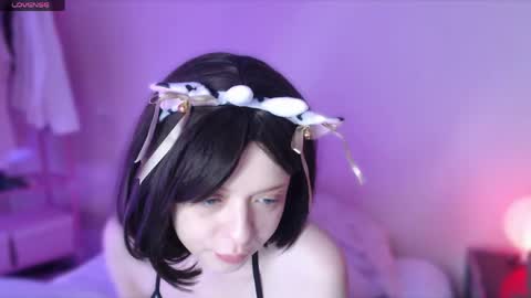 Katie Deville online show from April 27, 2026, 12:19 am