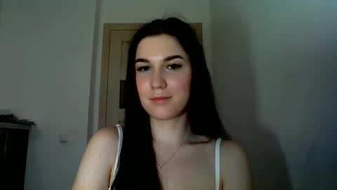 Snapshot of katie_foxi chatting on June 6, 2026, 5:28 pm katie_foxi online show from June 6, 2026, 5:28 pm