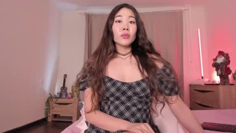 Snapshot of katie_ness chatting on December 25, 2024, 3:06 pm Kate online show from December 25, 2024, 3:06 pm