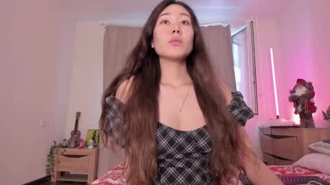 Snapshot of katie_ness chatting on January 2, 2025, 9:54 am Kate online show from January 2, 2025, 9:54 am