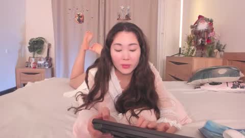 Snapshot of katie_ness chatting on December 20, 2025, 10:33 am Kate online show from December 20, 2025, 10:33 am