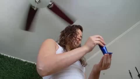 Snapshot of katieericson13 chatting on January 21, 2025, 4:05 pm Kate online show from January 21, 2025, 4:05 pm