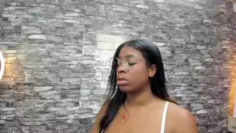 Snapshot of katiegomez chatting on July 15, 2026, 7:52 pm Katie online show from July 15, 2026, 7:52 pm