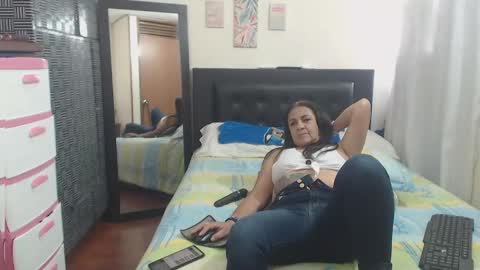 katie online show from February 8, 2025, 7:05 pm