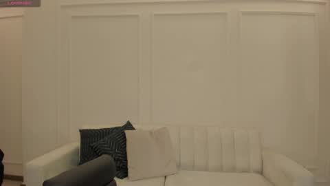 Kate Stonne online show from February 16, 2026, 11:17 am