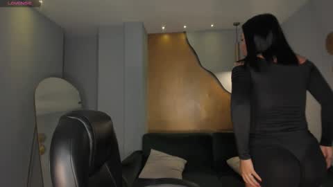 Kate Stonne online show from March 8, 2026, 5:39 pm