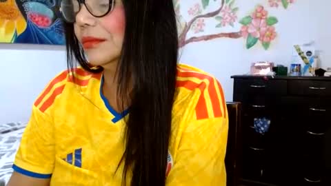 katiusca_horny2 online show from June 22, 2026, 12:45 am