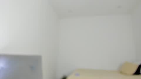 Follow me on instagram and twitter as correaktnees online show from December 12, 2024, 7:52 am