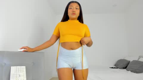 Follow me on instagram and twitter as correaktnees online show from February 1, 2025, 6:54 am