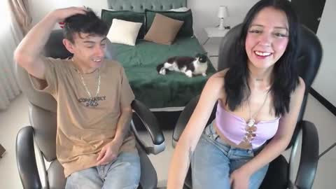 Katnia and Marcuz online show from December 31, 2024, 1:19 pm