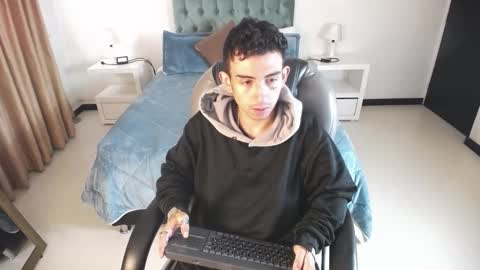 Katnia and Marcuz online show from February 18, 2025, 12:17 pm