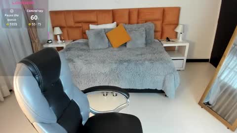 Katnia and Marcuz online show from October 8, 2025, 11:41 am