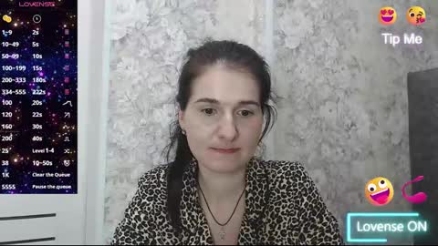 Snapshot of katrin_brook chatting on February 13, 2025, 3:14 pm Katrin Brook online show from February 13, 2025, 3:14 pm