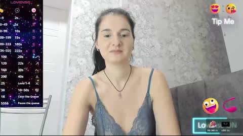Snapshot of katrin_brook chatting on March 6, 2025, 8:08 am Katrin Brook online show from March 6, 2025, 8:08 am