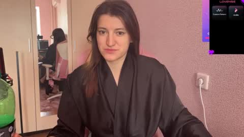 Snapshot of katrin_kristal chatting on February 21, 2025, 9:45 am naked in pvt show 100 tk online show from February 21, 2025, 9:45 am
