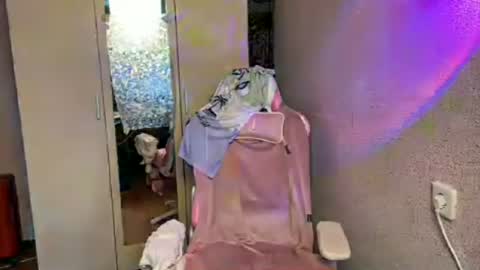 Snapshot of katrin_kristal chatting on July 3, 2026, 4:02 pm naked in pvt show 100 tk online show from July 3, 2026, 4:02 pm