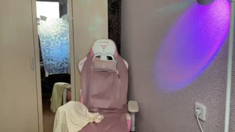 Snapshot of katrin_kristal chatting on July 15, 2026, 3:50 pm naked in pvt show 100 tk online show from July 15, 2026, 3:50 pm