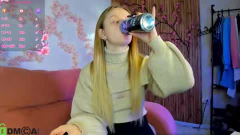 Katrina Bail online show from October 7, 2025, 1:03 am