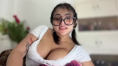 Snapshot of katrinathompsoncums chatting on July 25, 2026, 12:03 pm katrina online show from July 25, 2026, 12:03 pm