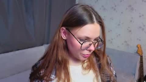 Hello im Caroline online show from March 17, 2026, 3:11 am