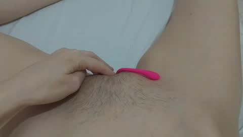 Snapshot of katrinna_arinna chatting on January 23, 2025, 10:54 pm katrina dont forget to give me thumbs up online show from January 23, 2025, 10:54 pm