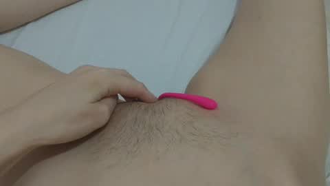 Snapshot of katrinna_arinna chatting on January 25, 2025, 5:51 pm katrina dont forget to give me thumbs up online show from January 25, 2025, 5:51 pm