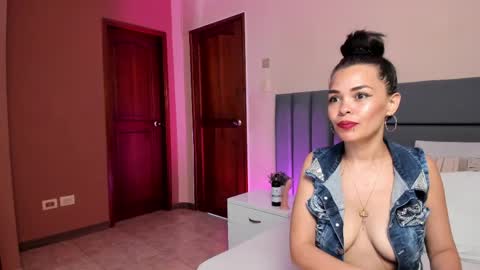 Katriona Nyx online show from April 27, 2026, 8:07 pm