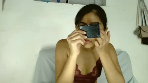 Snapshot of katrushca24 chatting on December 4, 2024, 6:28 pm kat online show from December 4, 2024, 6:28 pm