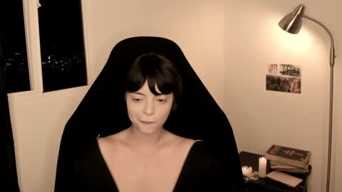 Snapshot of katsurotaro chatting on December 17, 2024, 11:49 pm katsuro online show from December 17, 2024, 11:49 pm