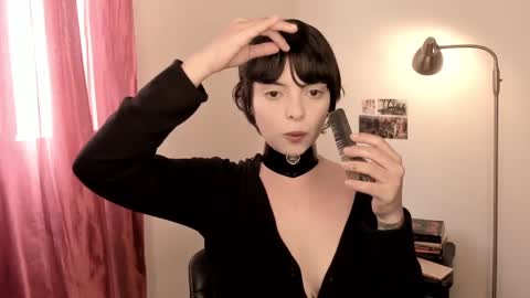 Snapshot of katsurotaro chatting on February 15, 2025, 6:55 pm katsuro online show from February 15, 2025, 6:55 pm