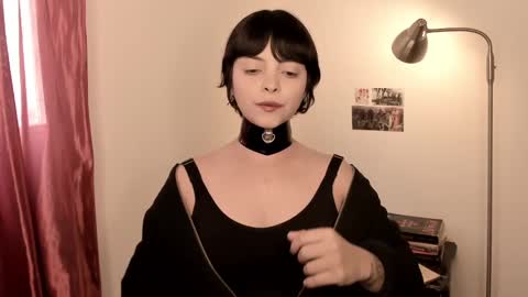 Snapshot of katsurotaro chatting on February 18, 2025, 6:58 pm katsuro online show from February 18, 2025, 6:58 pm