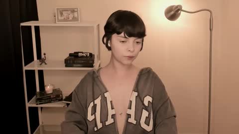 Snapshot of katsurotaro chatting on October 17, 2025, 10:01 pm katsuro online show from October 17, 2025, 10:01 pm