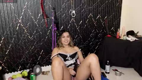 Katt  online show from November 17, 2025, 5:19 pm