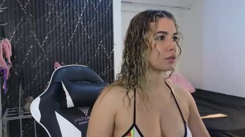 Katt  online show from August 3, 2026, 6:44 pm