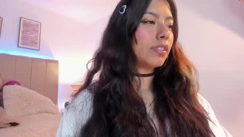 Snapshot of katta_ossa chatting on February 19, 2025, 8:31 pm katta_ossa online show from February 19, 2025, 8:31 pm