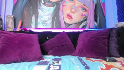 Katiia online show from February 3, 2025, 8:46 pm