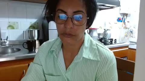 Snapshot of kattleyagray chatting on March 10, 2025, 12:15 pm KattleyaGrey online show from March 10, 2025, 12:15 pm