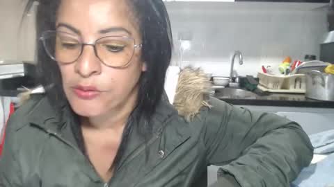 Snapshot of kattleyagray chatting on September 9, 2025, 8:52 pm KattleyaGrey online show from September 9, 2025, 8:52 pm
