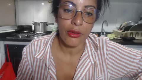 Snapshot of kattleyagray chatting on October 24, 2025, 7:32 pm KattleyaGrey online show from October 24, 2025, 7:32 pm