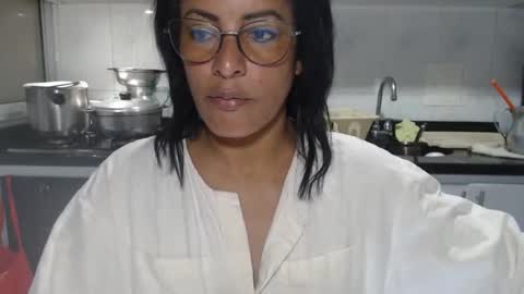 Snapshot of kattleyagray chatting on November 20, 2025, 8:52 pm KattleyaGrey online show from November 20, 2025, 8:52 pm