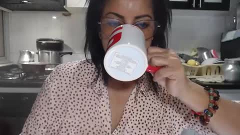 Snapshot of kattleyagray chatting on November 22, 2025, 8:08 pm KattleyaGrey online show from November 22, 2025, 8:08 pm