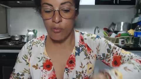Snapshot of kattleyagray chatting on December 22, 2025, 10:07 pm KattleyaGrey online show from December 22, 2025, 10:07 pm