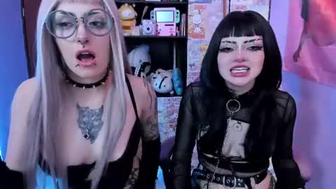 kattx   independent model online show from July 25, 2026, 2:53 am