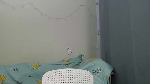 Snapshot of katty_fox chatting on February 16, 2026, 5:47 am Katty Fox online show from February 16, 2026, 5:47 am