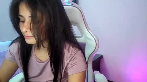 Snapshot of katty_rain1 chatting on October 30, 2025, 10:10 pm katherin online show from October 30, 2025, 10:10 pm