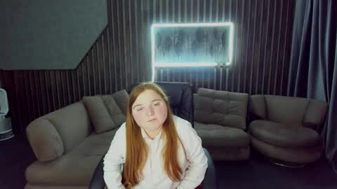 Katty online show from October 12, 2025, 6:07 pm