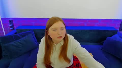 Katty online show from November 12, 2025, 7:13 pm