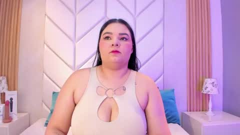 Snapshot of kattyarogers chatting on June 15, 2026, 8:55 pm KattyaRogers online show from June 15, 2026, 8:55 pm